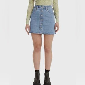 Levi’s Denim Button-Front Icon Skirt, Sz 29
